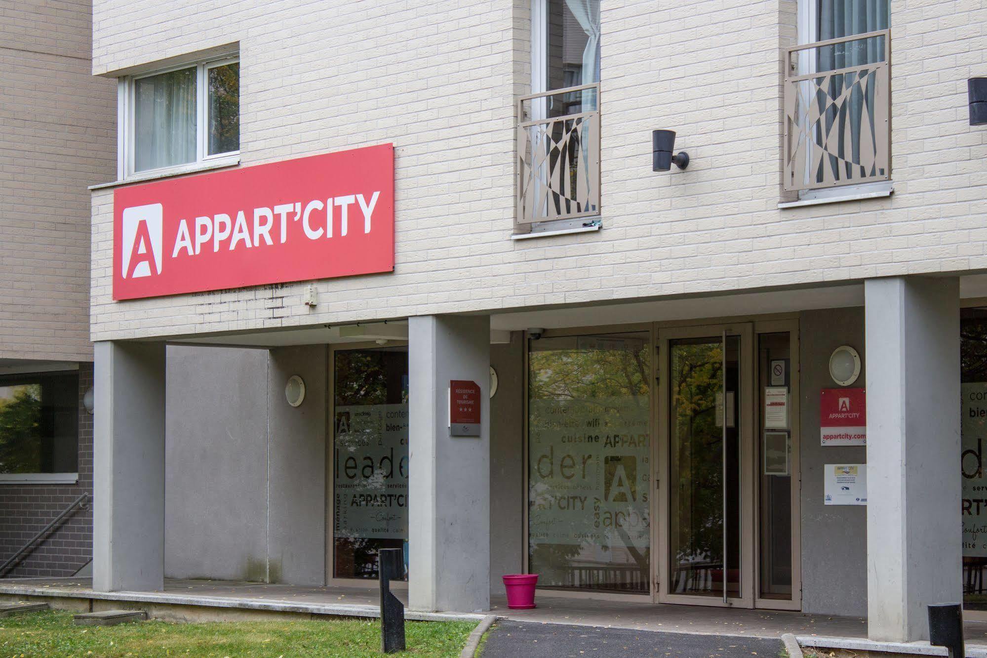 Appart'City Pontoise Cergy-Le-Haut Экстерьер фото