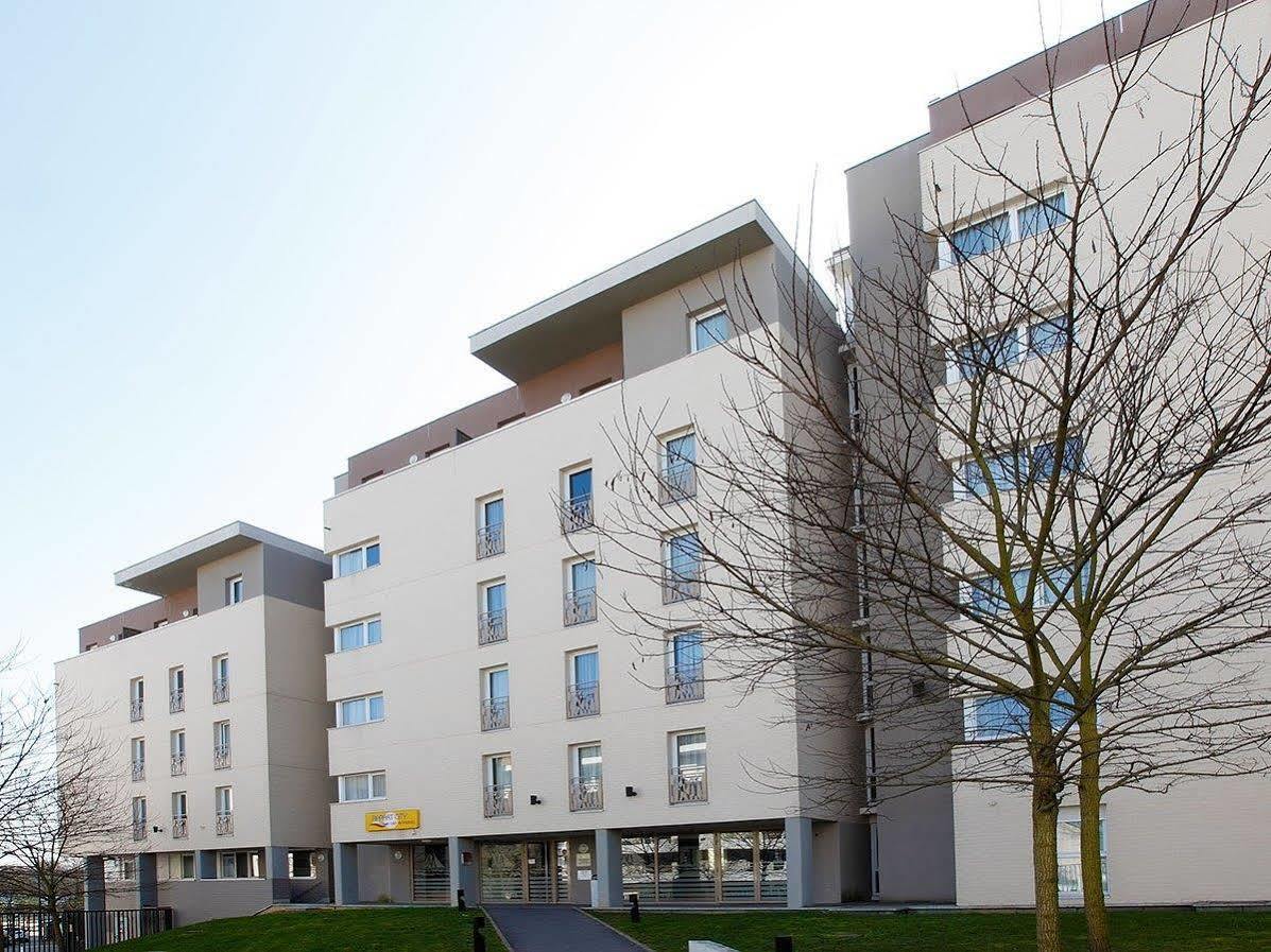 Appart'City Pontoise Cergy-Le-Haut Экстерьер фото